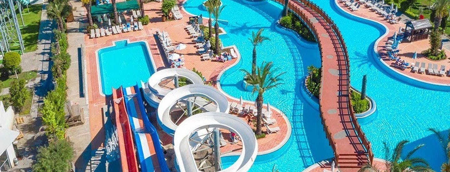 Hotell vid Lara beach, den turkiska sydkusten,